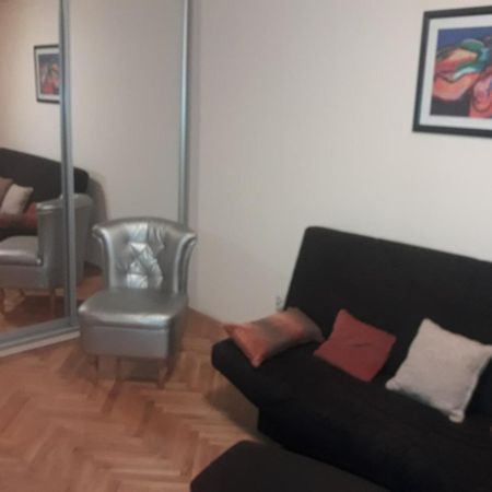 Apartment Loti Belgrade Luaran gambar