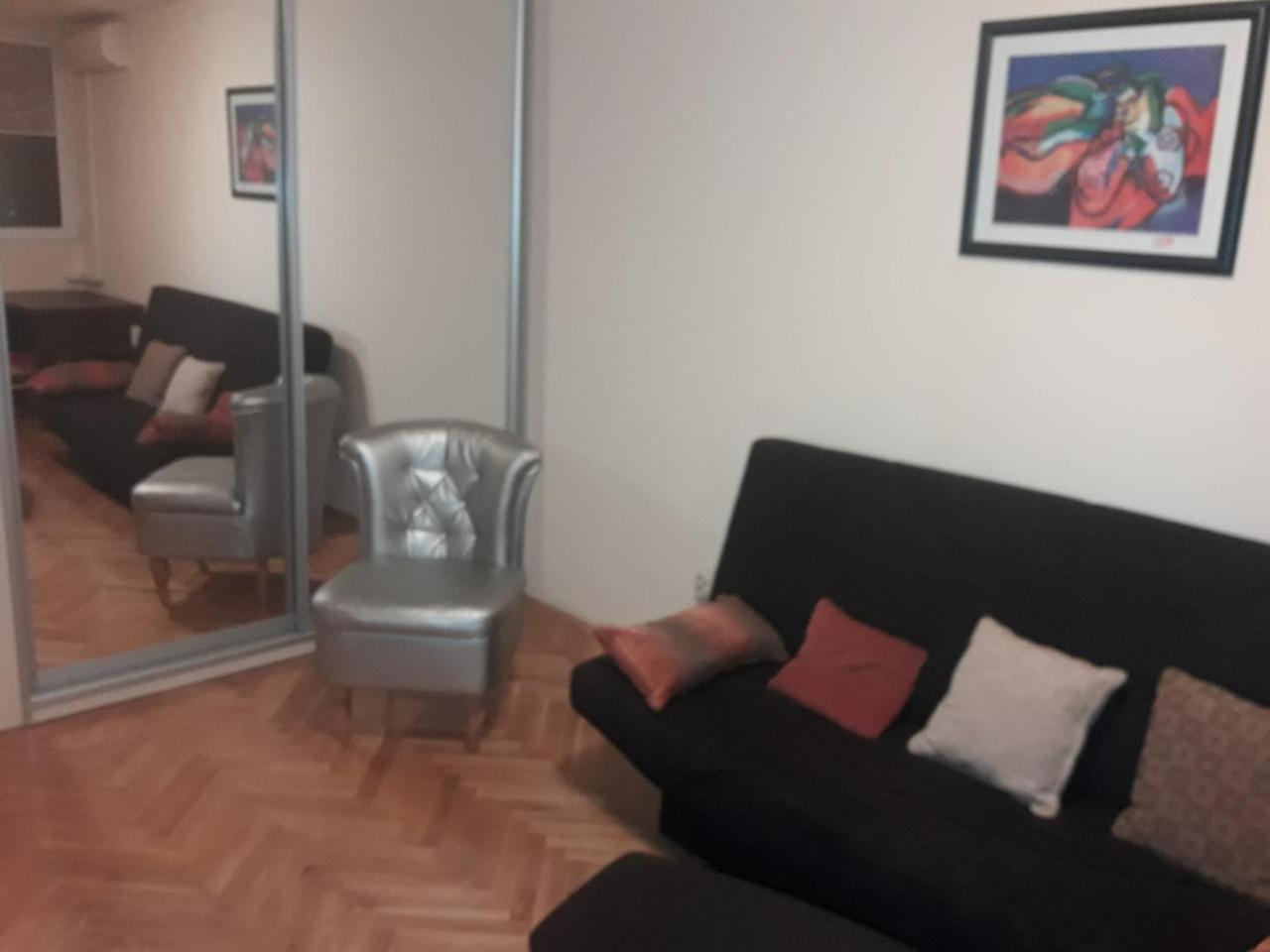 Apartment Loti Belgrade Luaran gambar